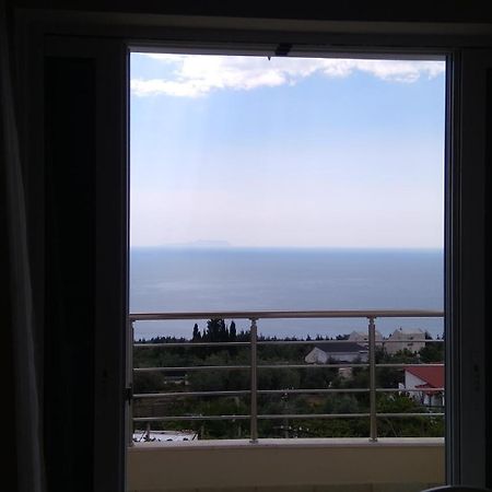 El Doro Rooms Dhërmi 外观 照片