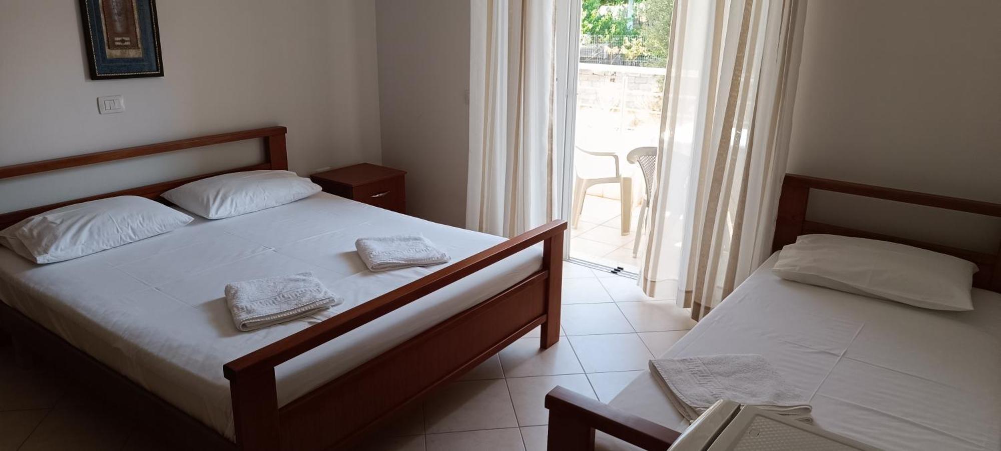 El Doro Rooms Dhërmi 外观 照片
