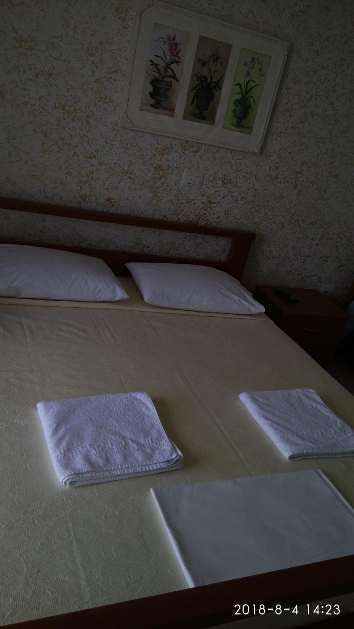 El Doro Rooms Dhërmi 外观 照片